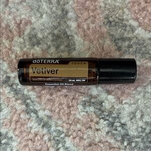 doTERRA Vetiver Touch Roll-On with Black Cap